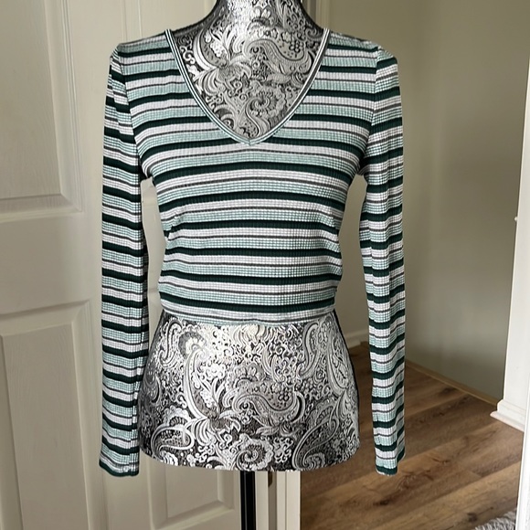 SHEIN shirt - Picture 1 of 4